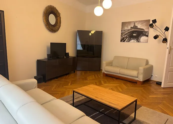 Carlton Apartamento *