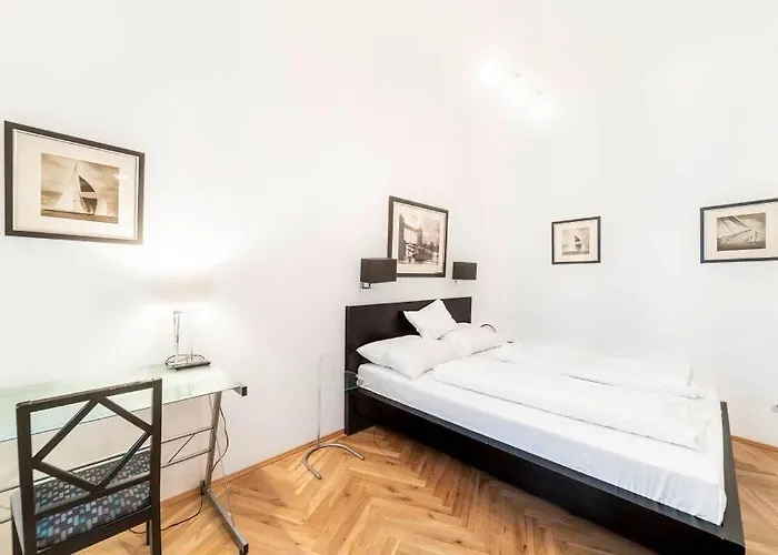 Carlton * Viena