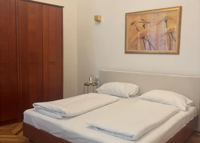 Carlton Apartamento
