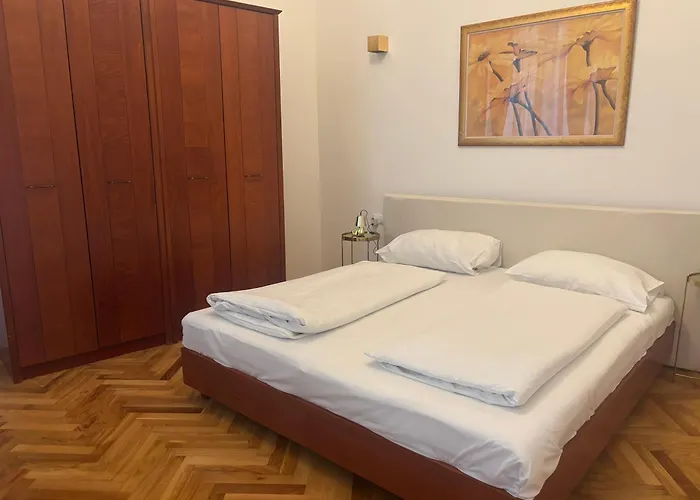 Carlton Apartamento Viena